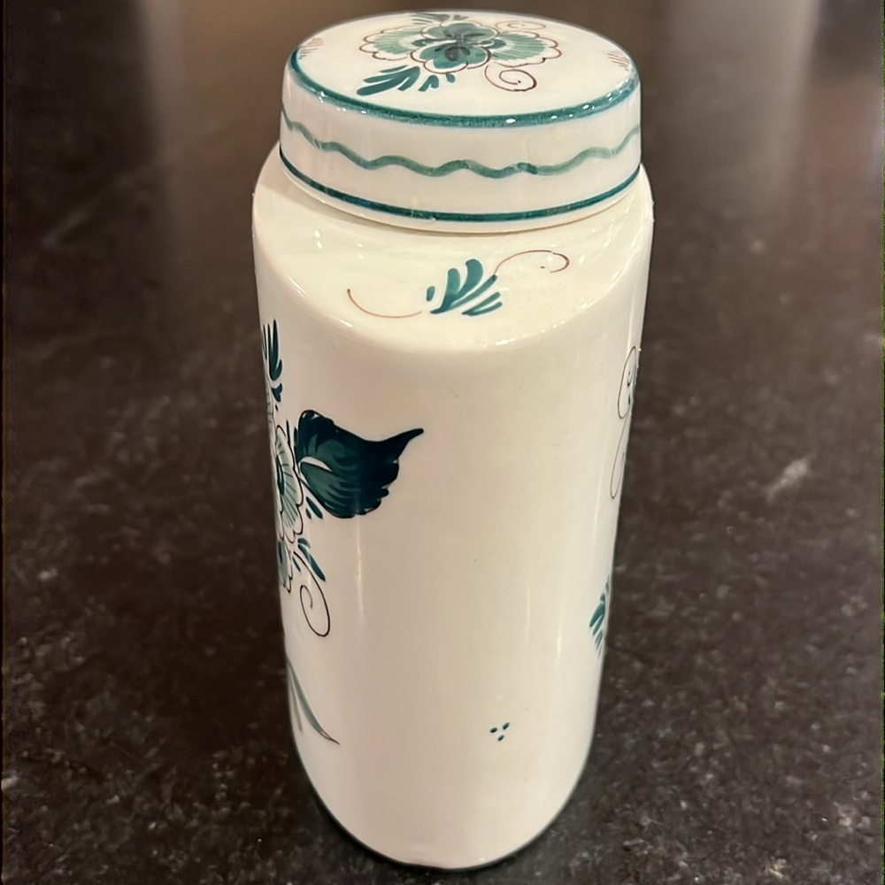 Delft Holland Mini Ginger Jar Green and Ivory - Picture 3 of 11